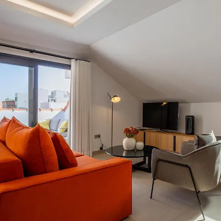 Atico Avenida Edf. Cayetana Apartment *