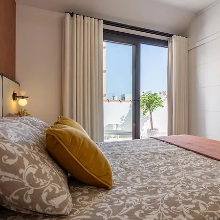 ático Avenida Edf. Cayetana * Fuengirola