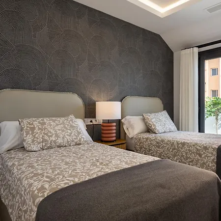 ático Avenida Edf. Cayetana * Fuengirola