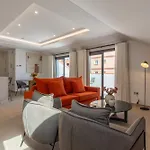 Apartment Atico Avenida Edf. Cayetana